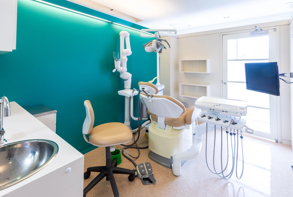 ちしろ歯科医院